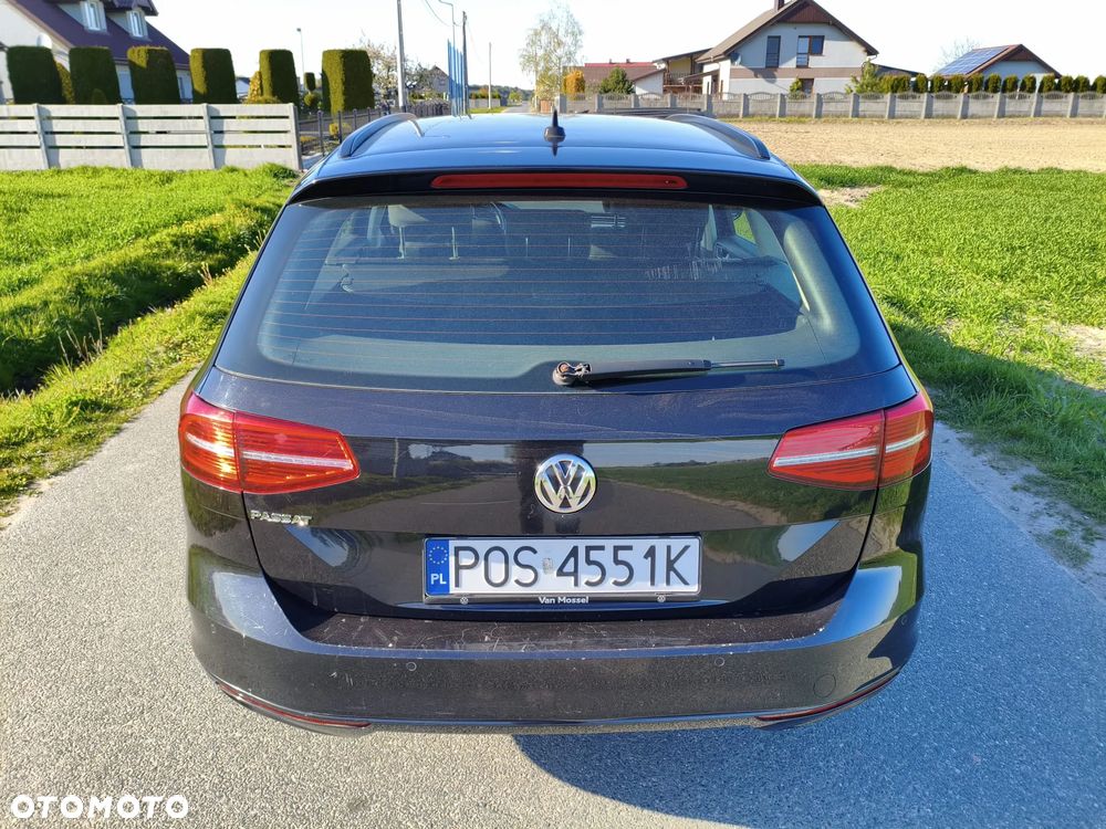 Volkswagen Passat 1.6 TDI (BlueMotion Technology) Comfortline - 4