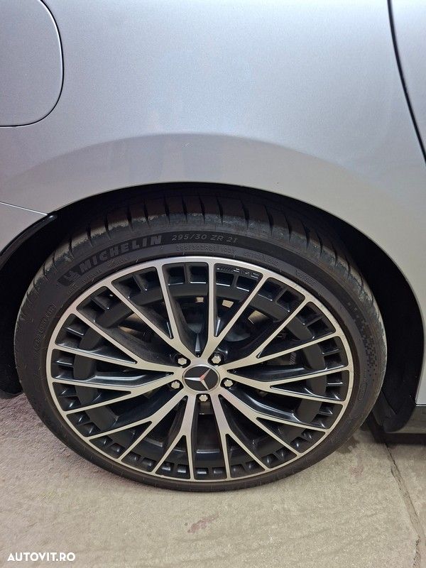 Mercedes-Benz EQE - 16