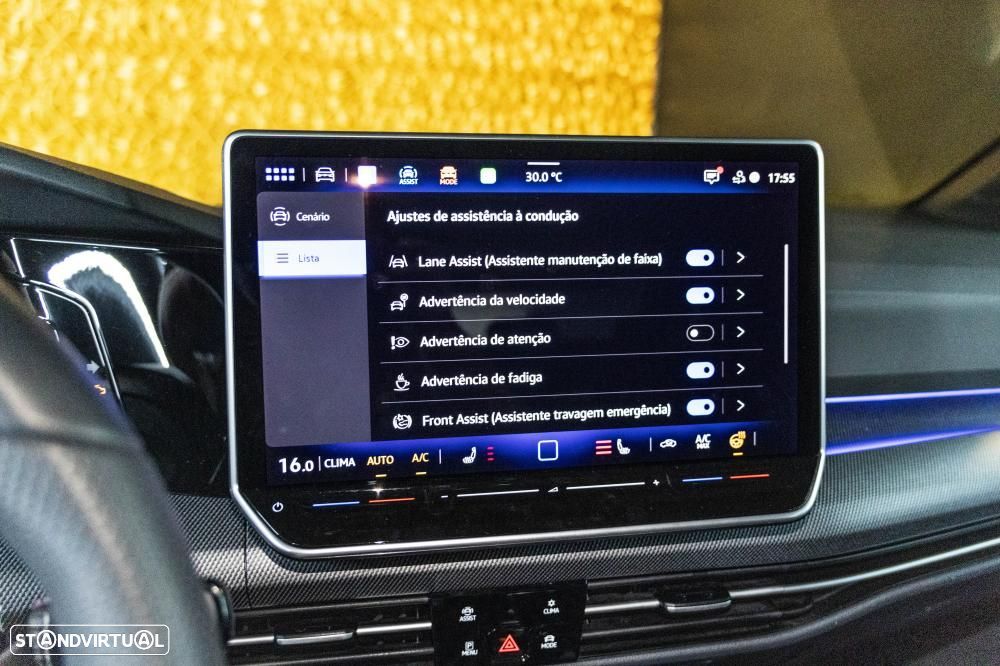 VW Golf Variant 1.5 TSI R-Line - 36