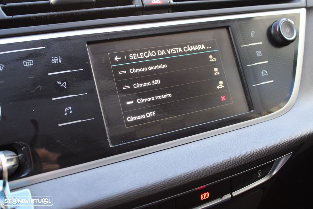Citroën C4 Spacetourer PureTech 130 Stop&Start EAT8 SHINE - 26