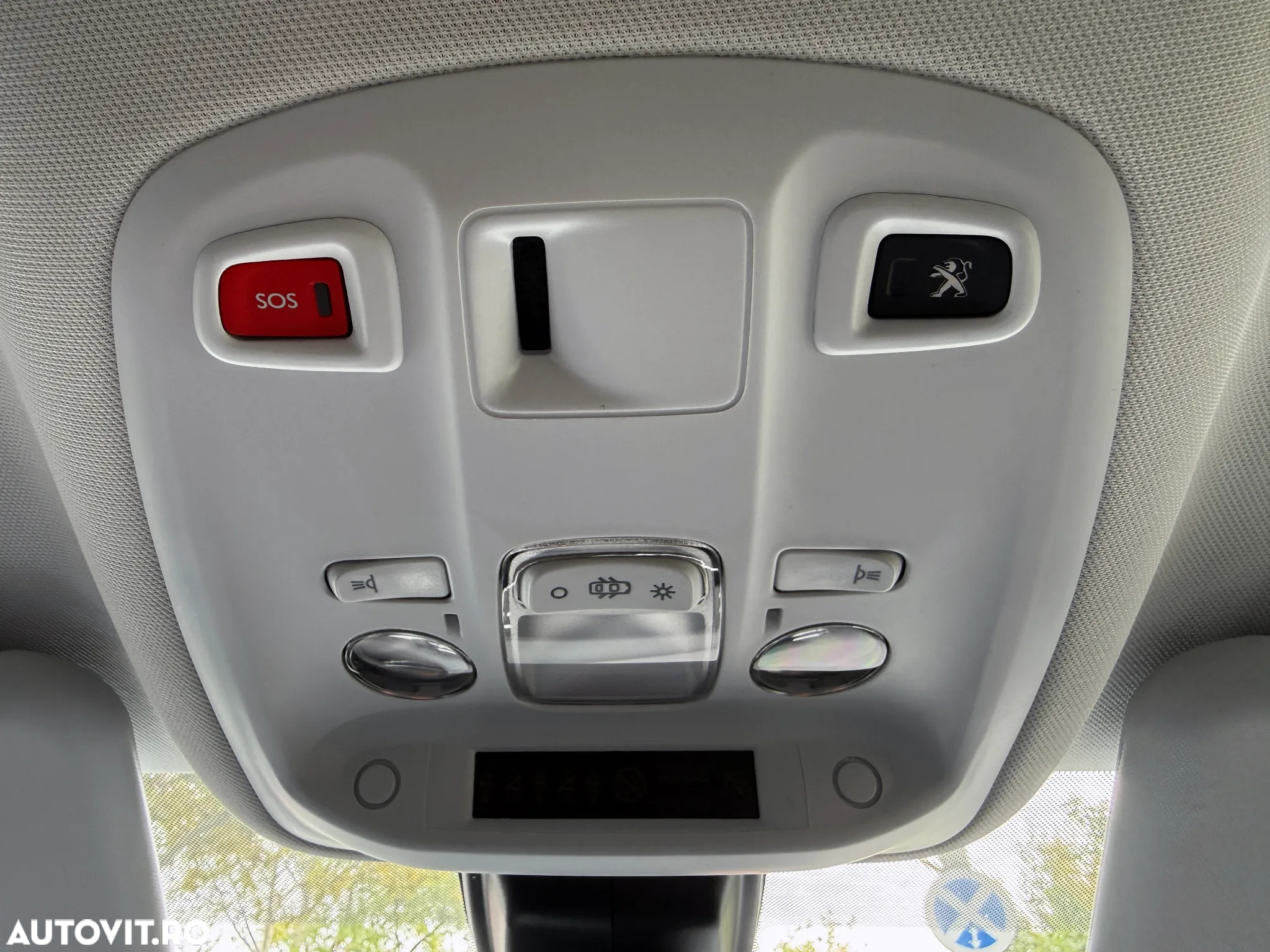 Peugeot 308 SW BlueHDi 130 Stop & Start Tech Edition - 17
