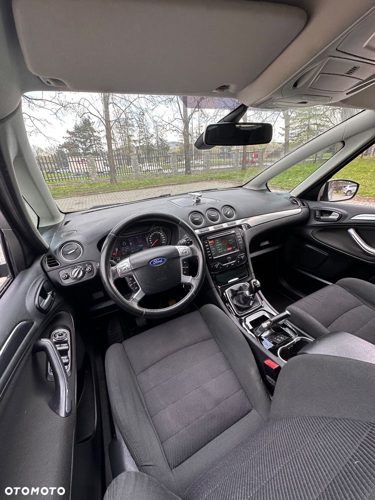 Ford S-Max 2.0 TDCi DPF Business Edition - 19