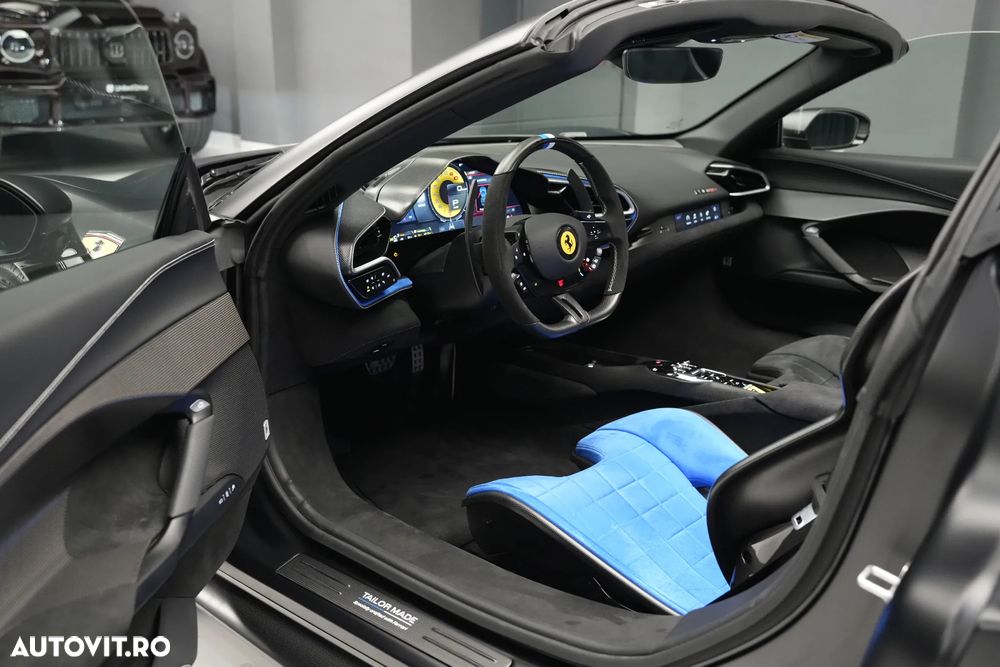 Ferrari 296 GTS - 18