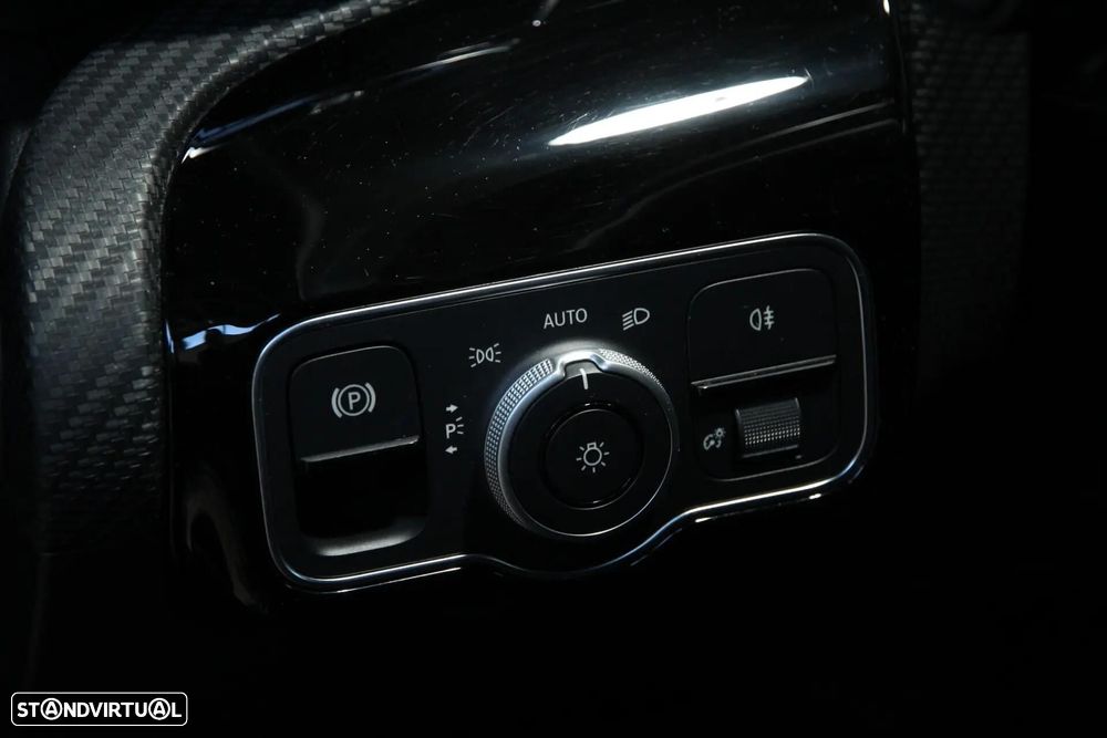 Mercedes-Benz A 250 e Style Plus - 11