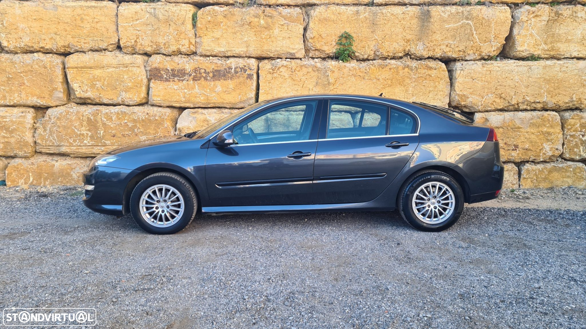 Renault Laguna - 3