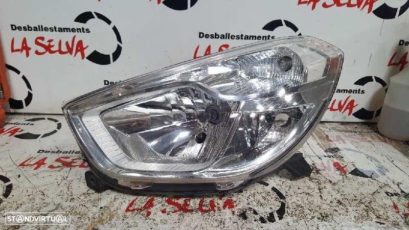 FAROL ESQUERDO DACIA DOKKER - 1
