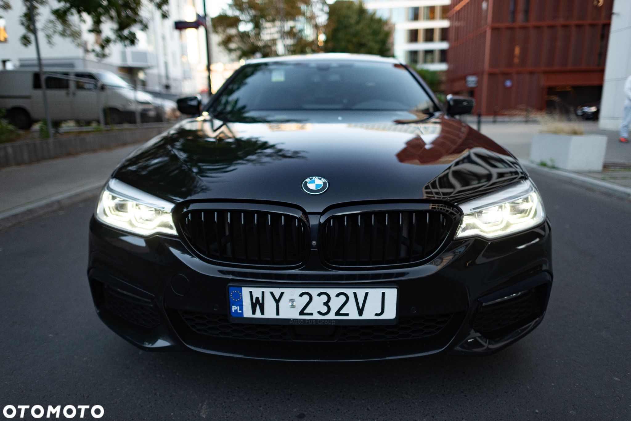 BMW Seria 5 530i M Sport Edition - 1