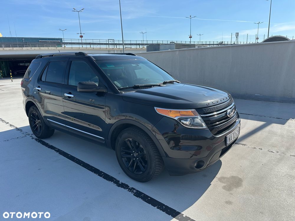 Ford Explorer - 4