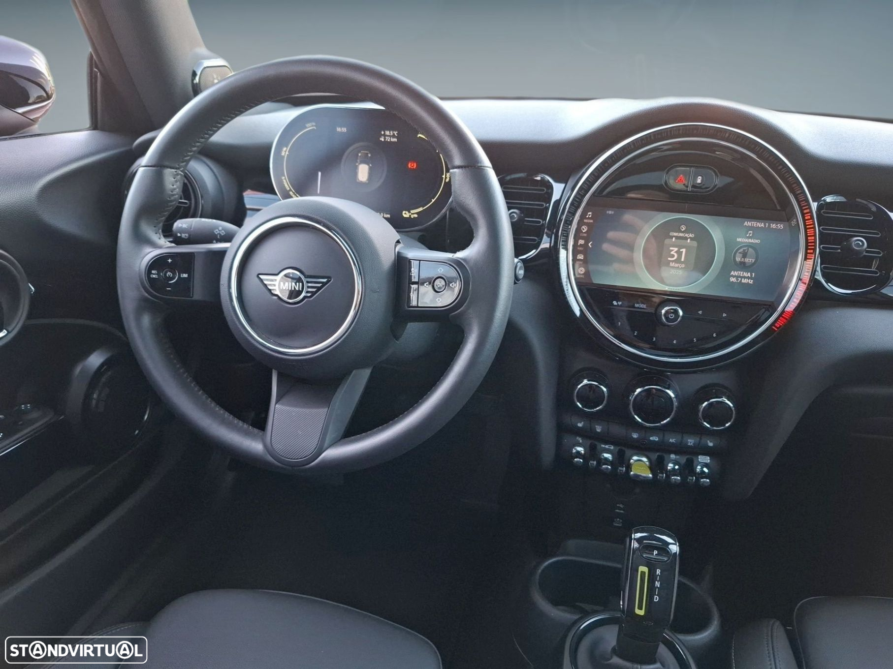 MINI 3 Portas Cooper SE Collection 2021 - 13