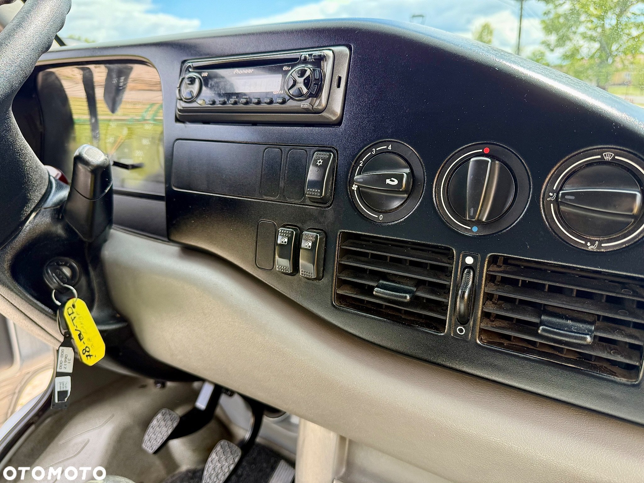 Volkswagen LT35 2,5TDI 109KM - 22