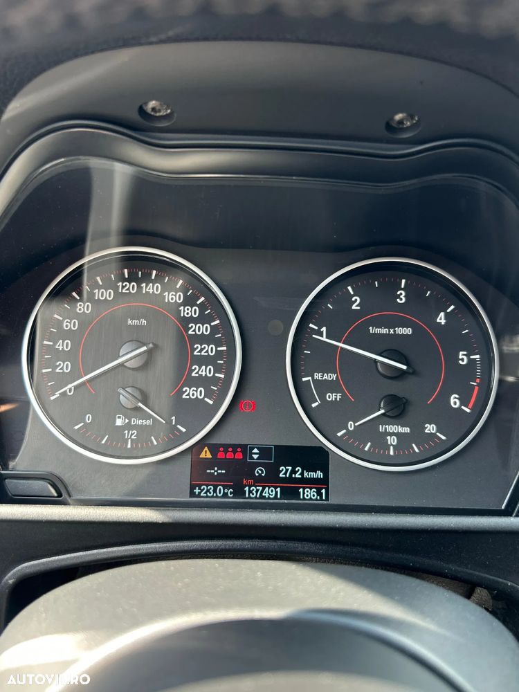 BMW Seria 1 118d M Sport Shadow - 11