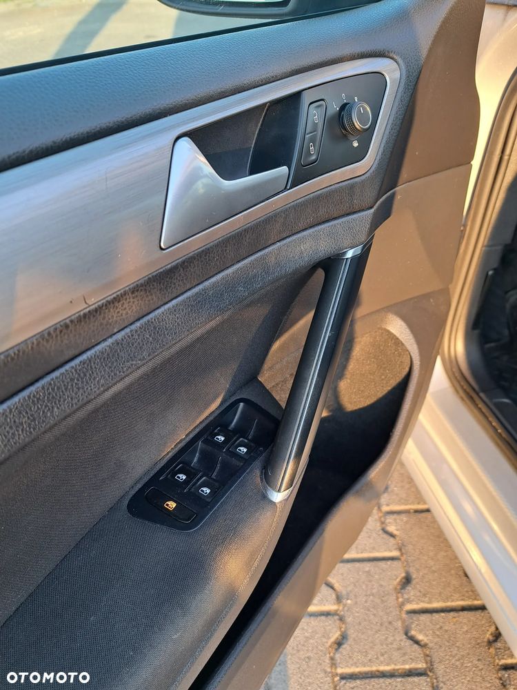 Volkswagen Golf 1.6 TDI BMT Comfortline - 15