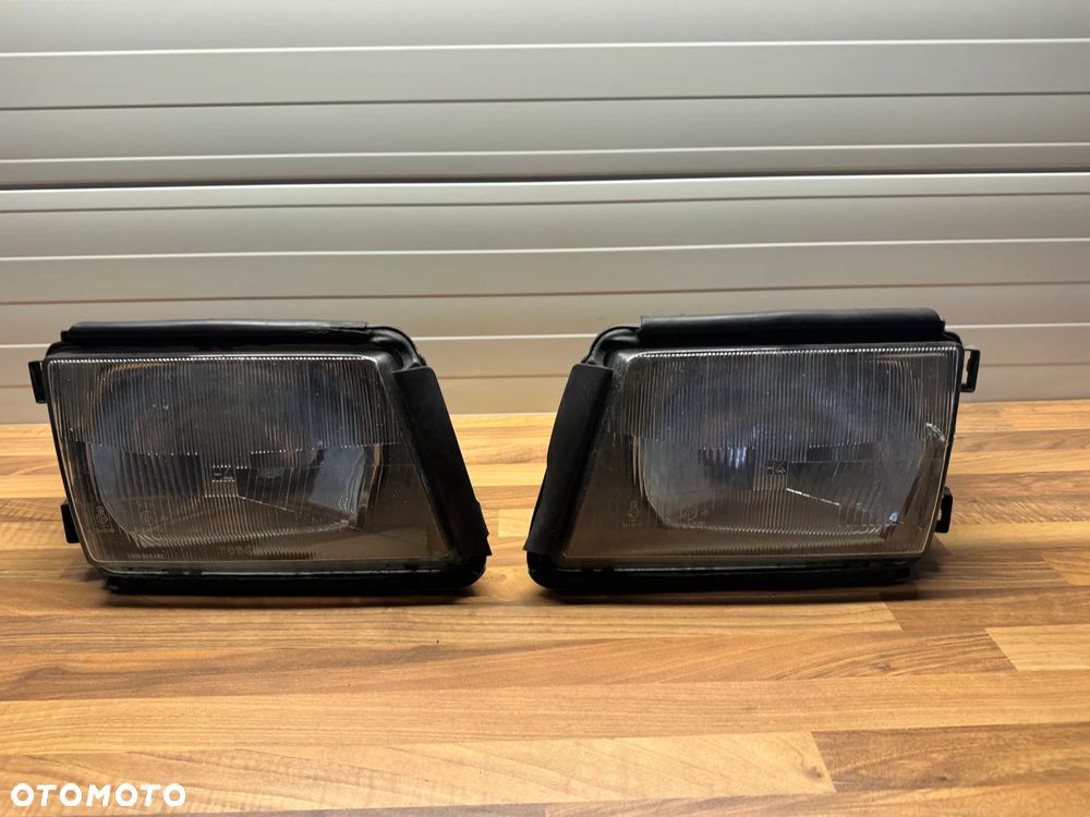 REFLEKOR LAMPY KOMPLET MERCEDES SEC W126 1305235062 1305235061 - 1