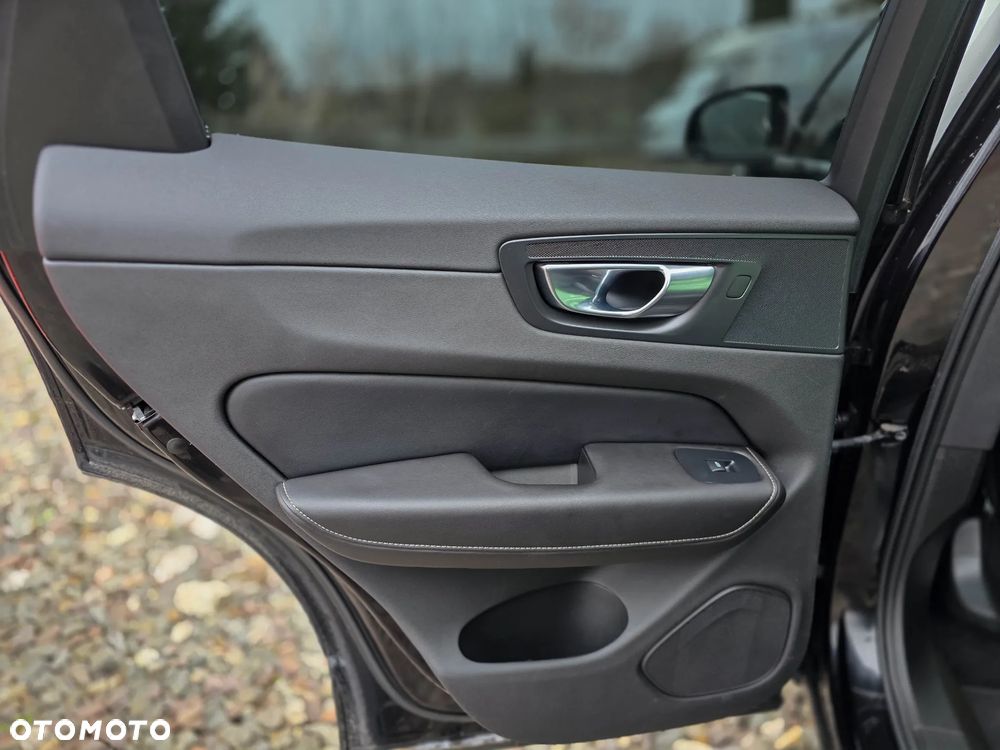 Volvo XC 60 T6 AWD Geartronic Inscription - 21