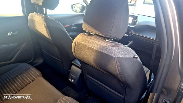 Peugeot 208 1.2 PureTech Allure EAT8 - 15