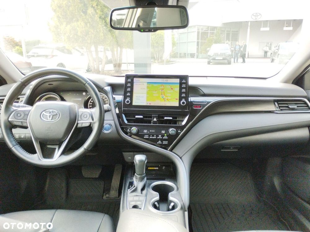 Toyota Camry 2.5 Hybrid Executive CVT - 11