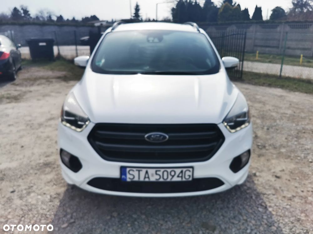 Ford Kuga 2.0 TDCi 4x4 ST-Line - 4