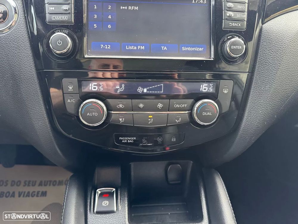 Nissan Qashqai 1.5 dCi N-Connecta - 33