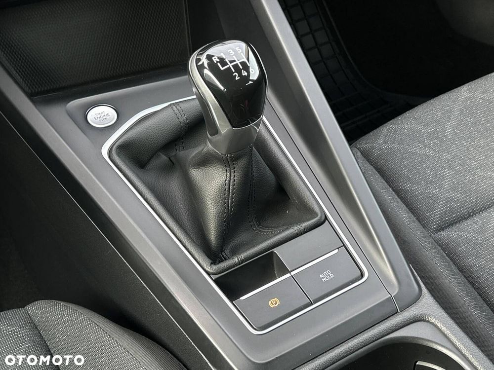 Volkswagen Golf 1.5 TSI EVO Life - 25