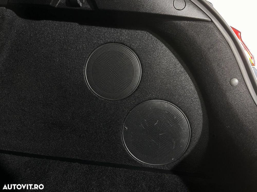 Kia XCeed 1.6 CRDi DCT7 SPIRIT - 25