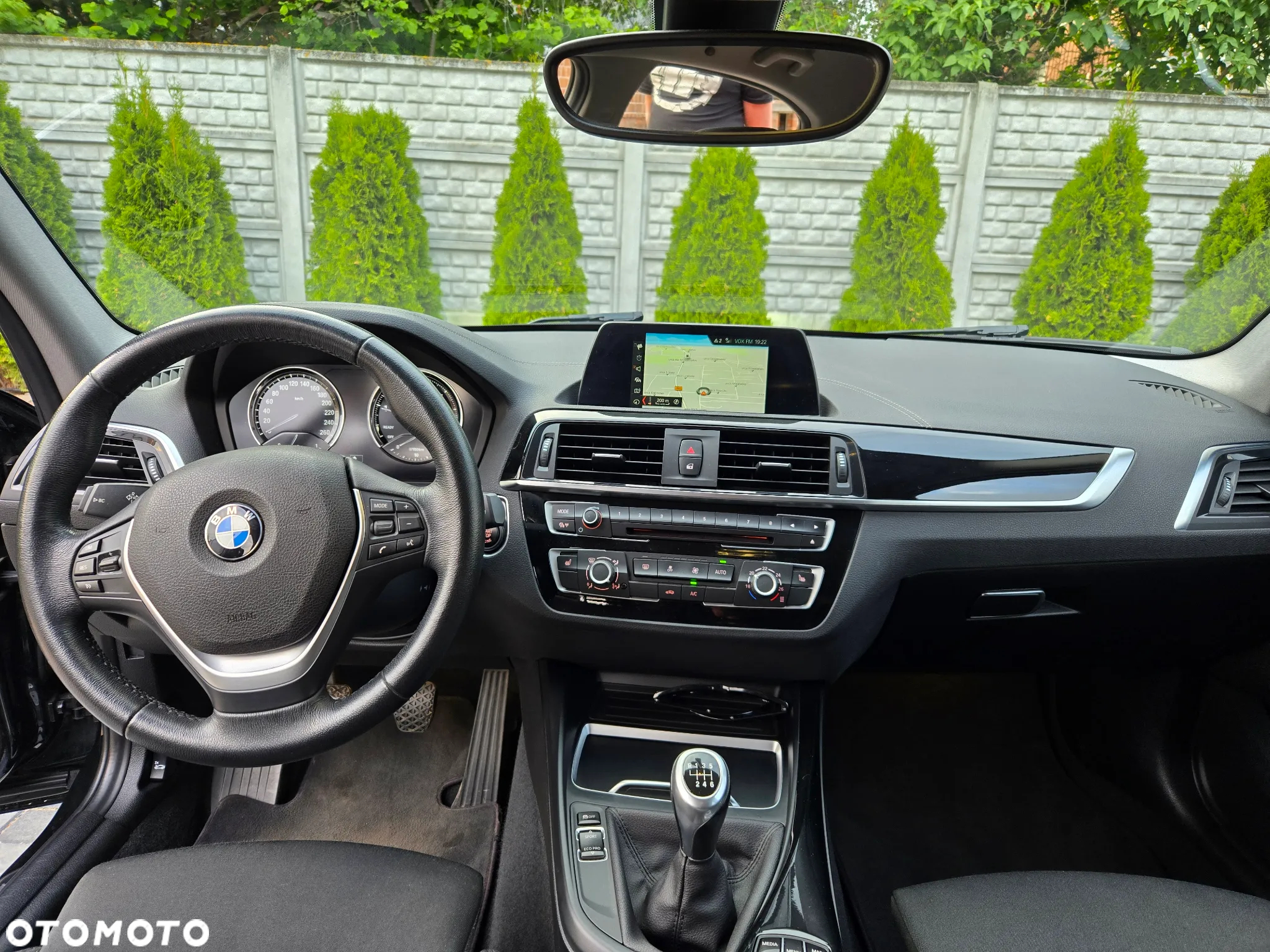 BMW Seria 1 118i GPF Sport Line Shadow - 11
