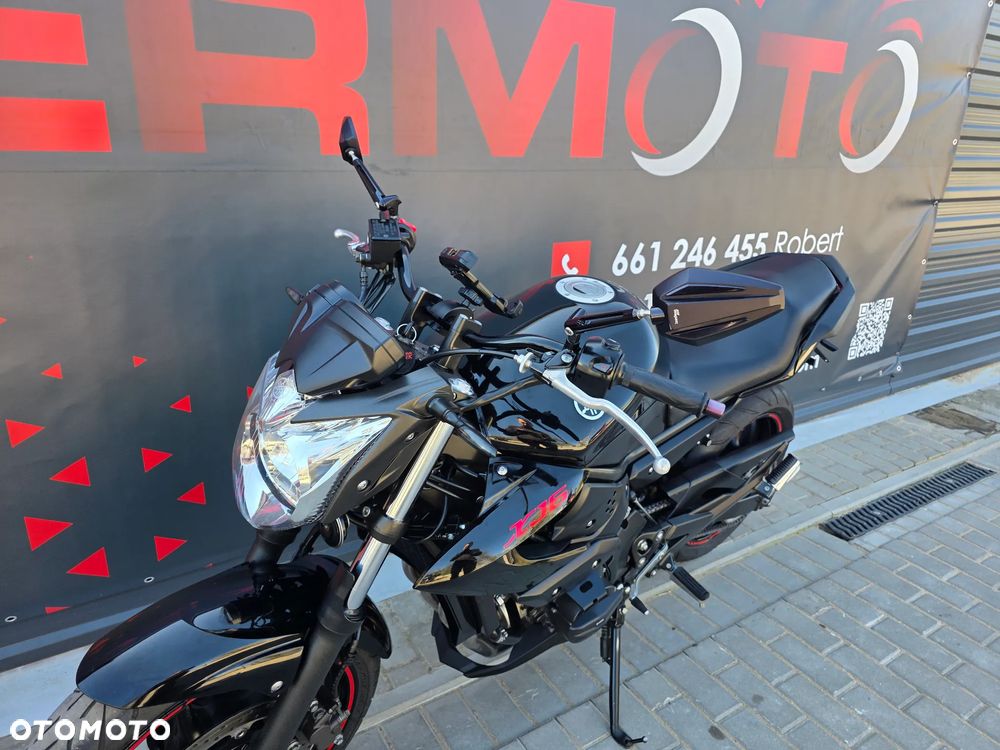 Yamaha XJ - 28