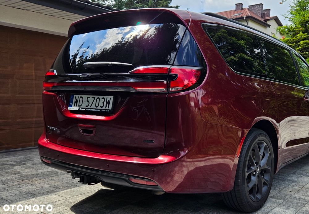 Chrysler Pacifica - 7
