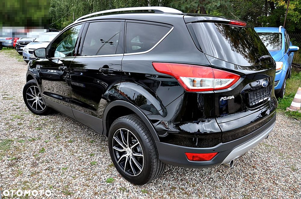 Ford Kuga - 12