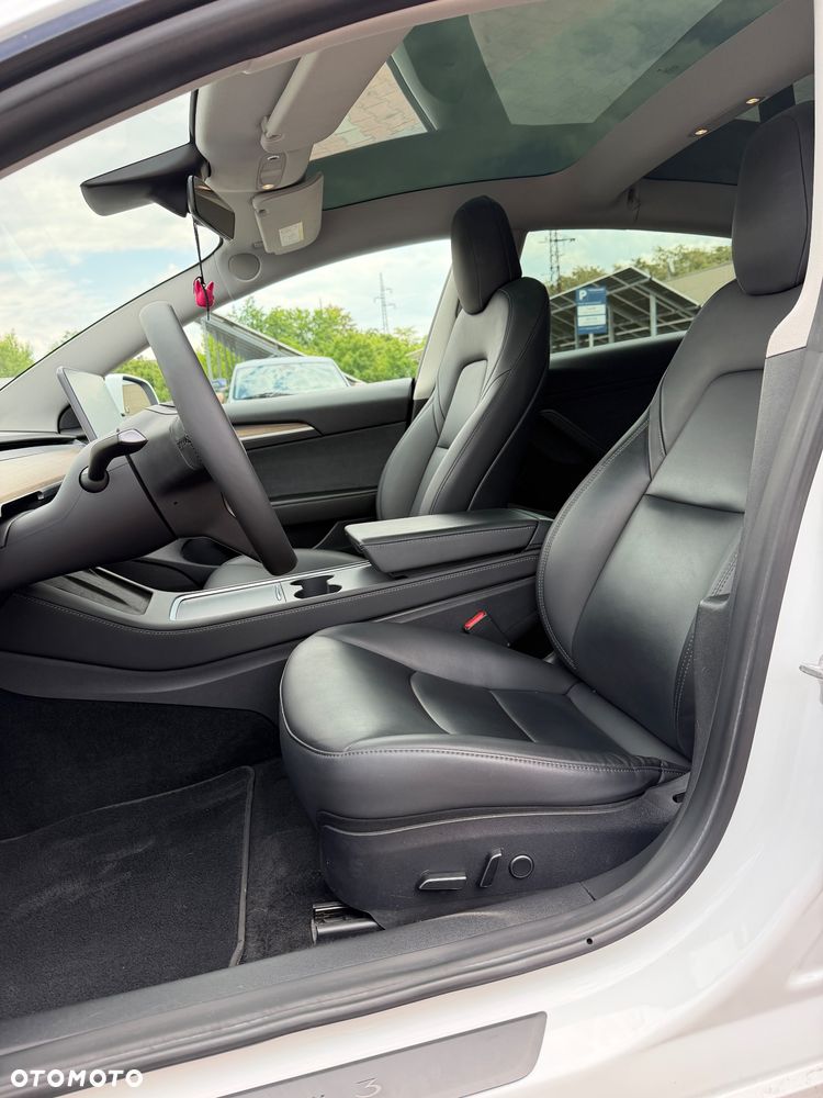 Tesla Model 3 Langstreckenbatterie Allradantrieb Dual Motor - 20