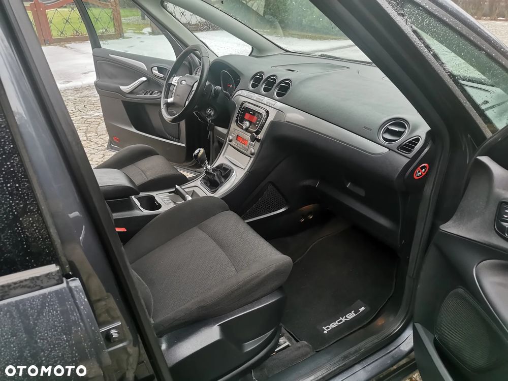 Ford S-Max 2.0 TDCi DPF Titanium - 8