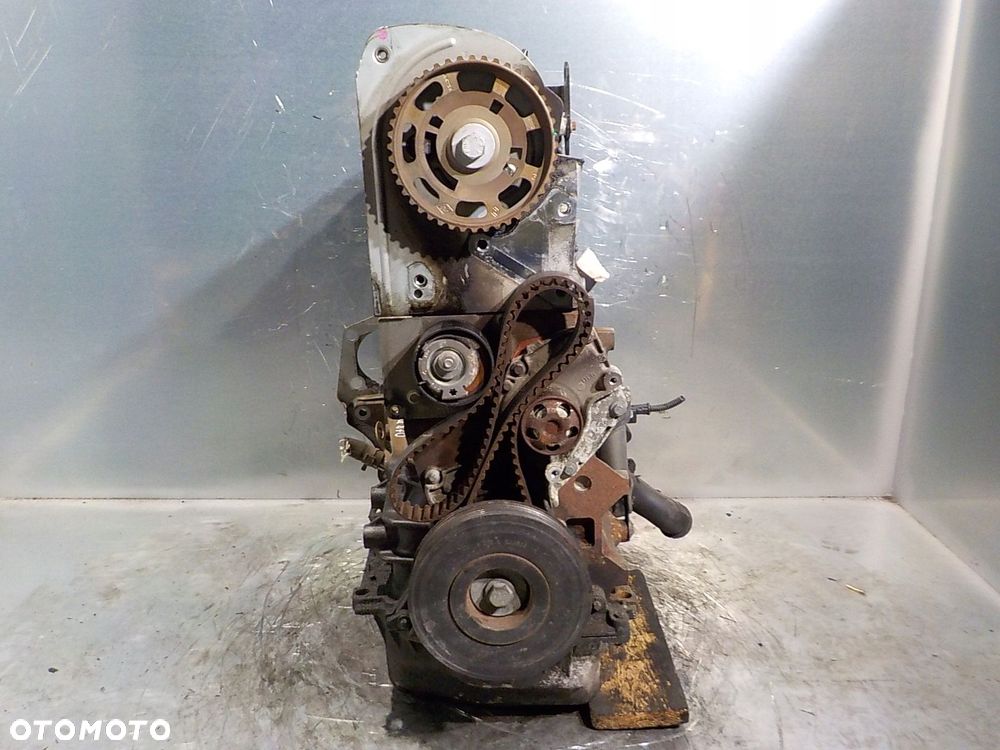 RENAULT MEGANE III SILNIK 1.9 DCI 8V 130 KM F9Q870 - 6