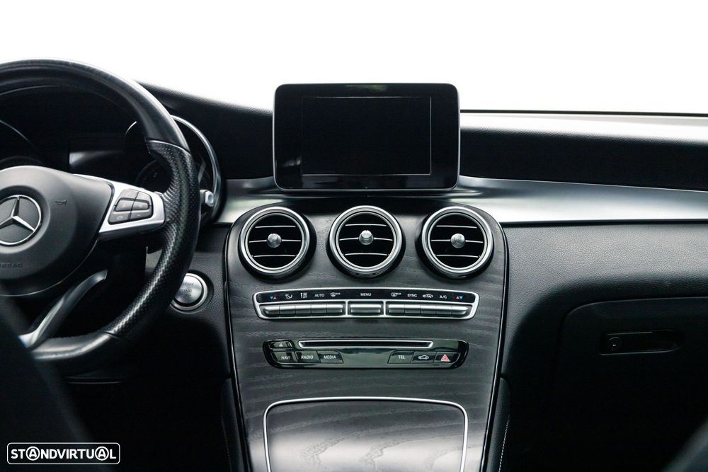 Mercedes-Benz GLC 250 d 4Matic 9G-TRONIC AMG Line - 16