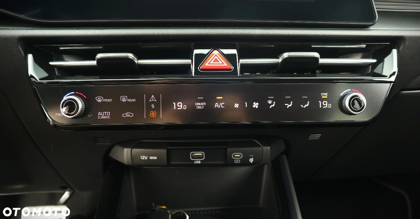 Kia Niro e-Niro 64kWh XL - 25