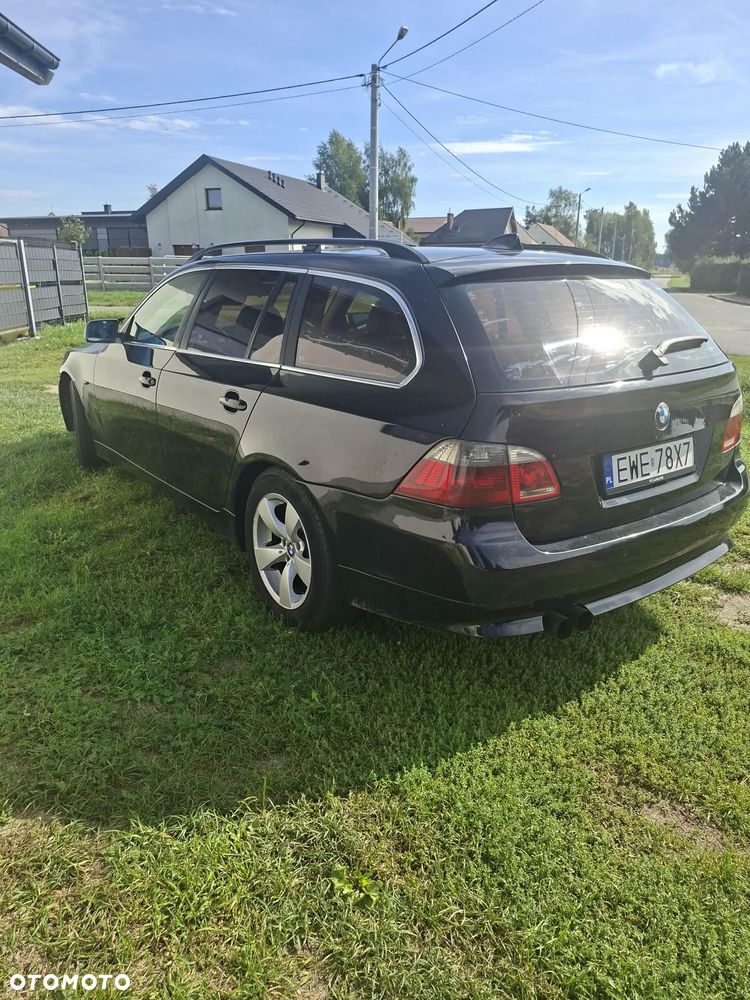 BMW Seria 5 525d - 6