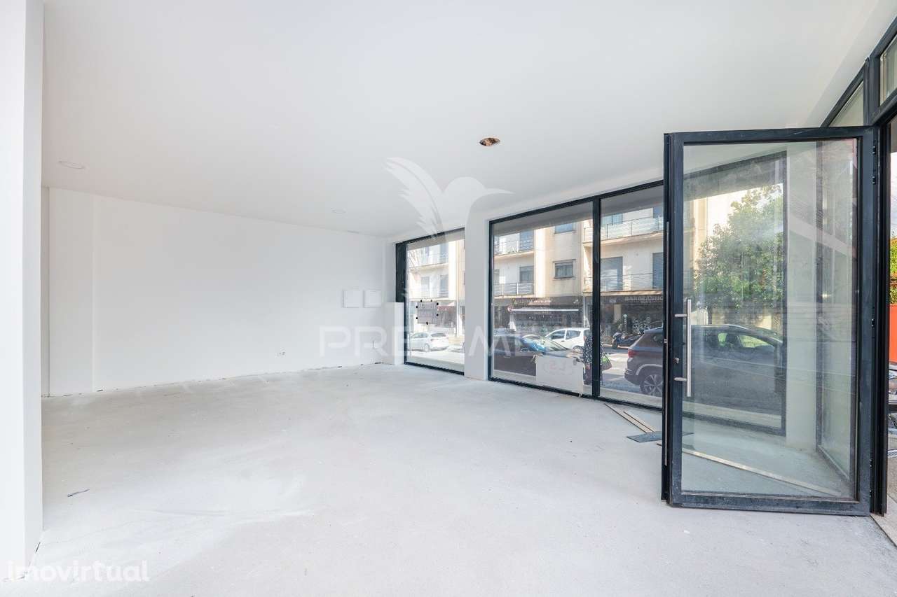 Loja para comercio e serviços com 81.40 M2 centro da vila, Arco de... - Grande imagem: 2/12