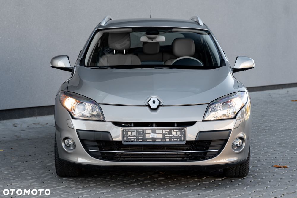 Renault Megane TCe 180 Luxe - 7