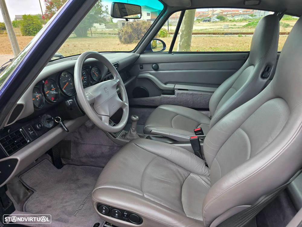 Porsche 911 (993) Coupé 3.6 Carrera 2 - 7