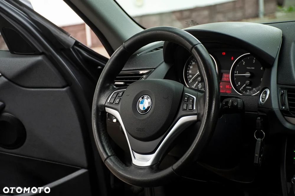 BMW X1 - 25