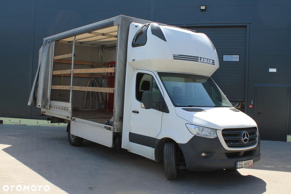 Mercedes-Benz Sprinter - 4