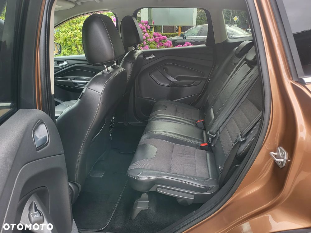 Ford Kuga 2.0 TDCi 4x4 Titanium - 20