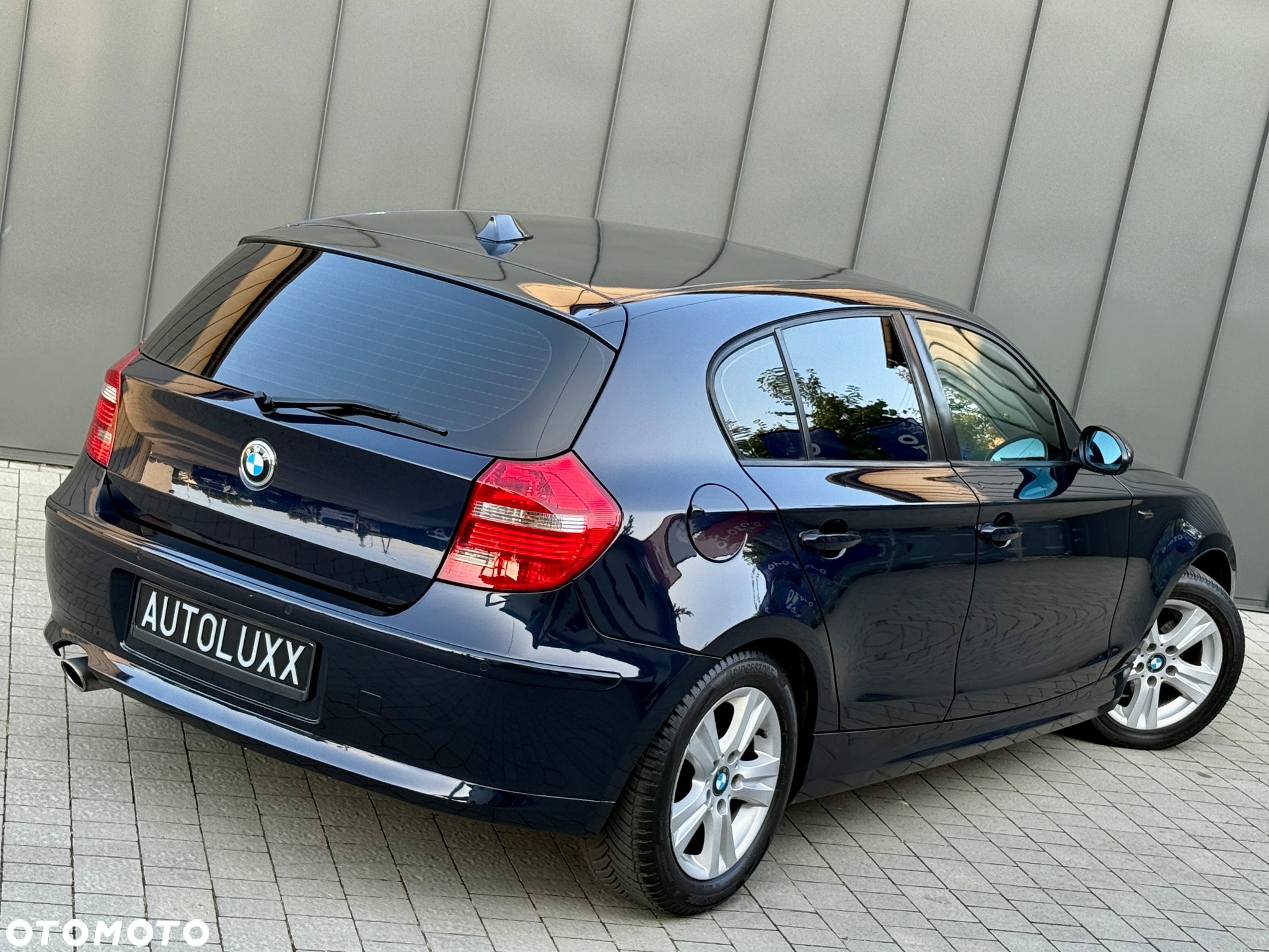 BMW Seria 1 120d - 26