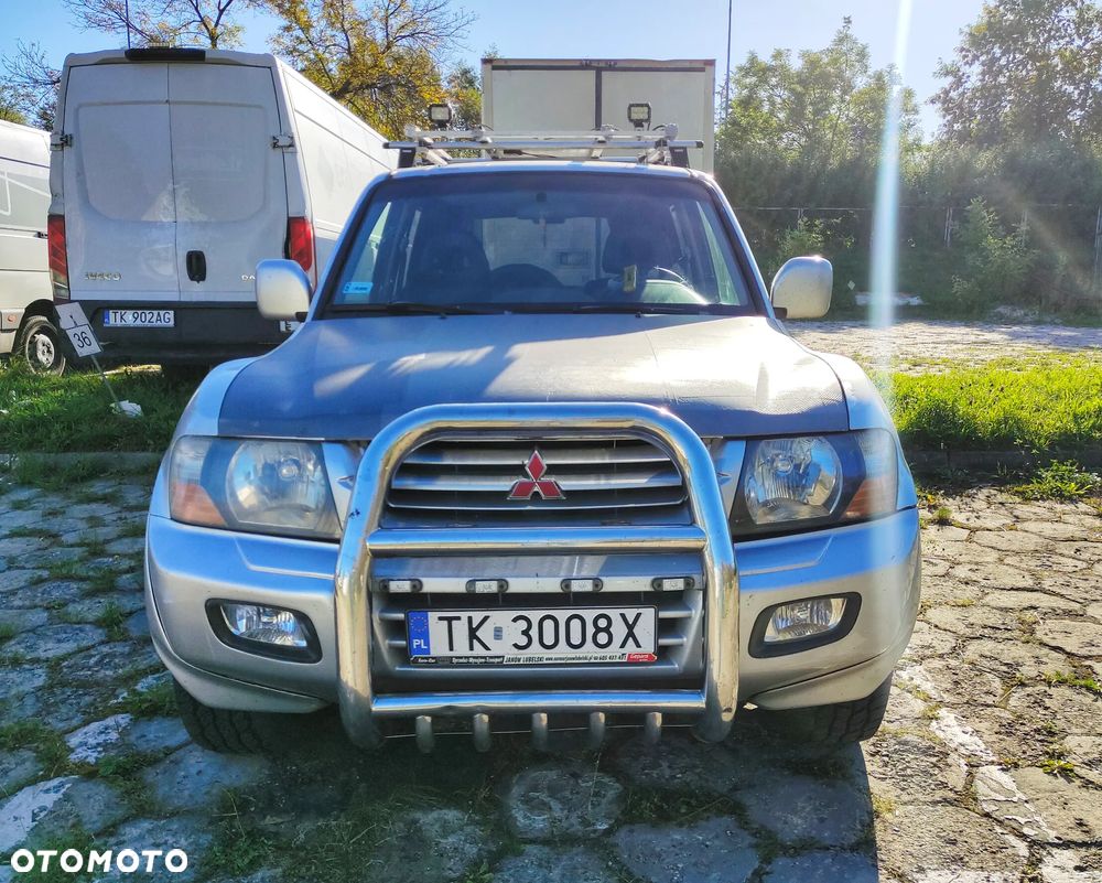 Mitsubishi Pajero 3.2 DID 7os - 1