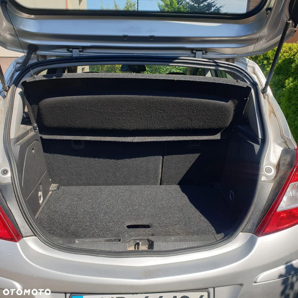 Opel Corsa - 9