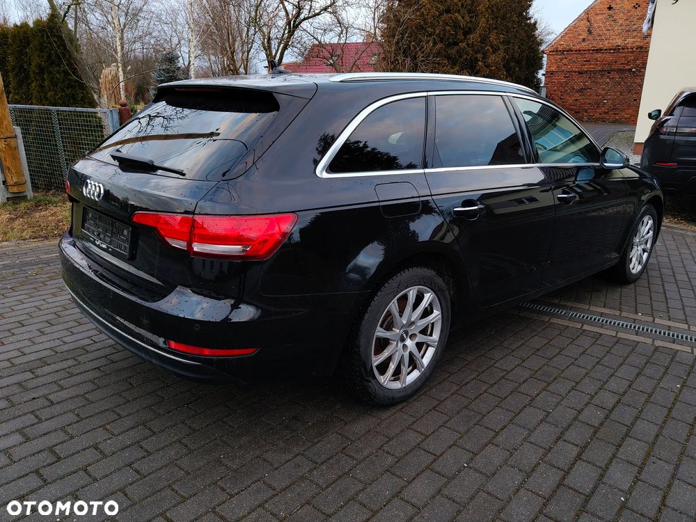 Audi A4 Avant 2.0 TDI S tronic - 5