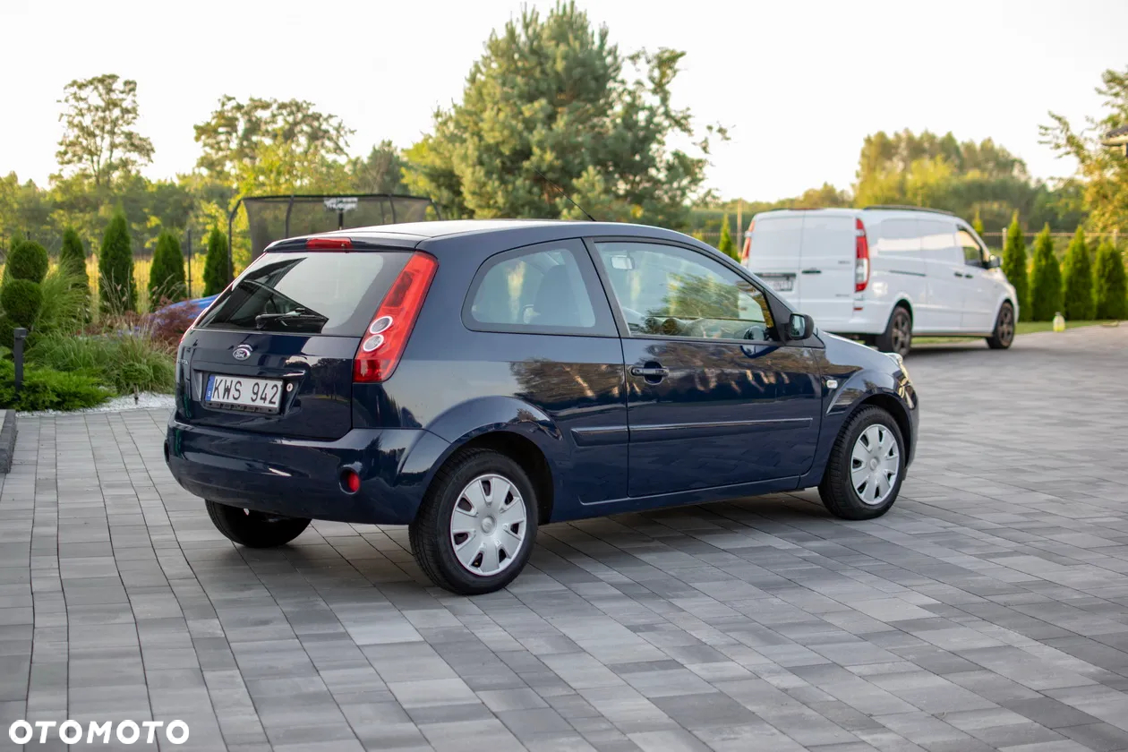 Ford Fiesta - 13