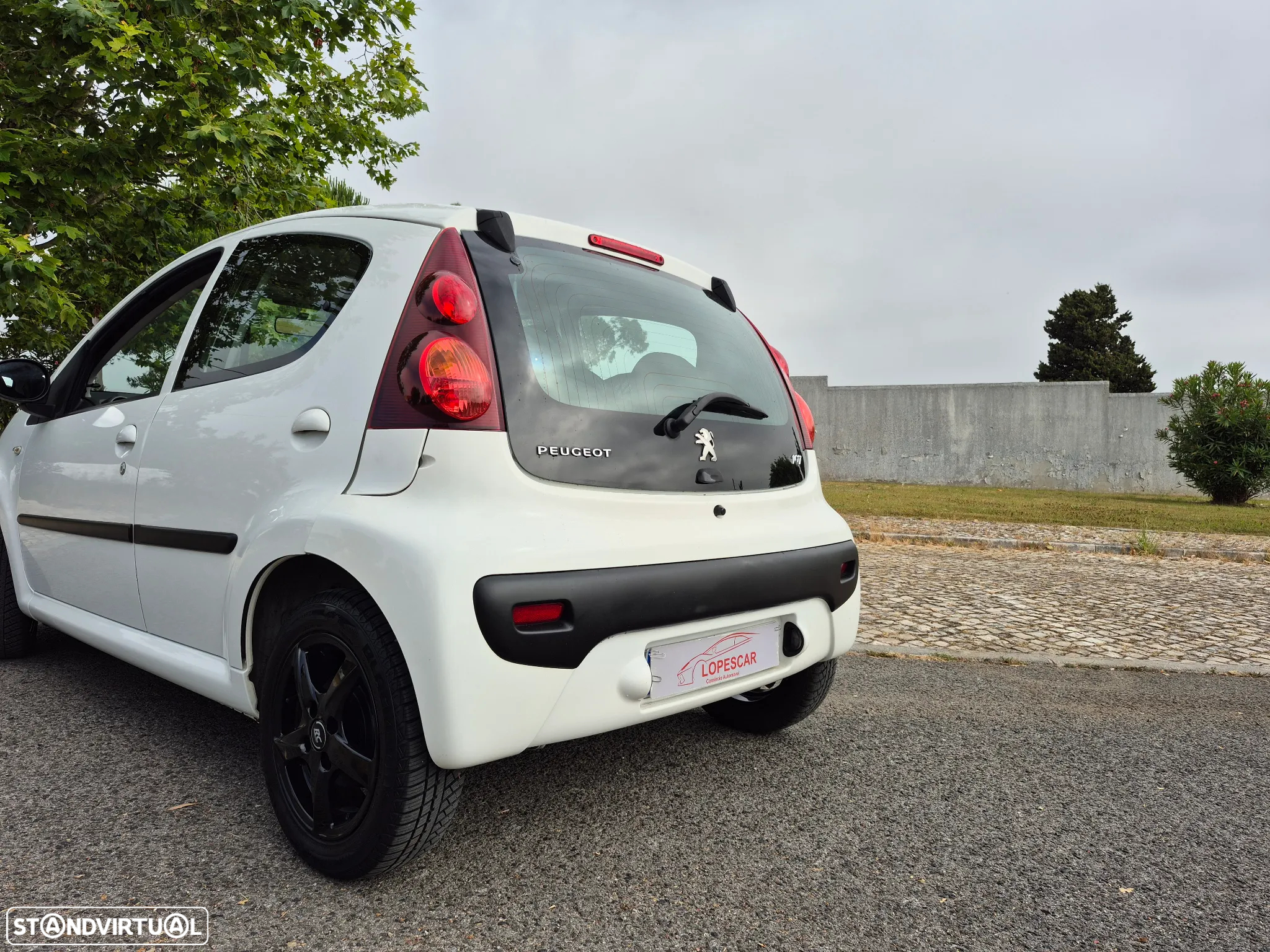 Peugeot 107 1.0 Trendy 2 Tronic - 7