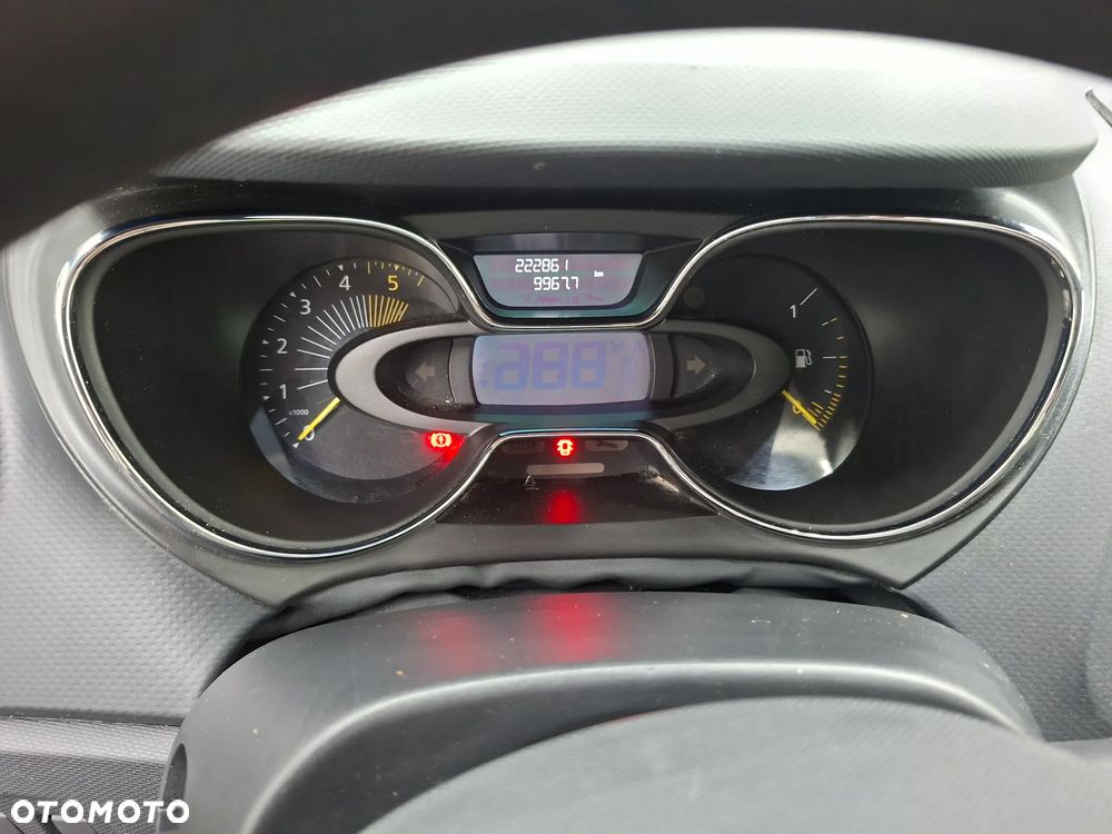 Renault Captur - 8