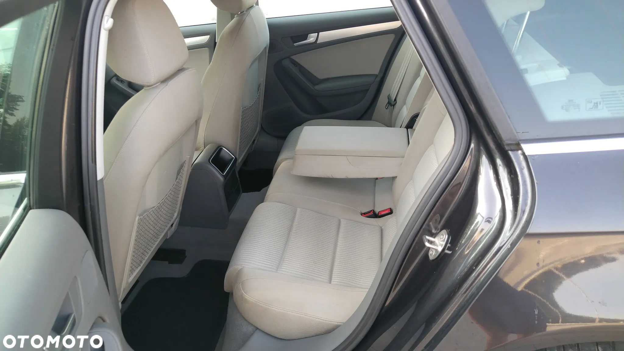 Audi A4 Avant 1.8 TFSI Ambiente - 33