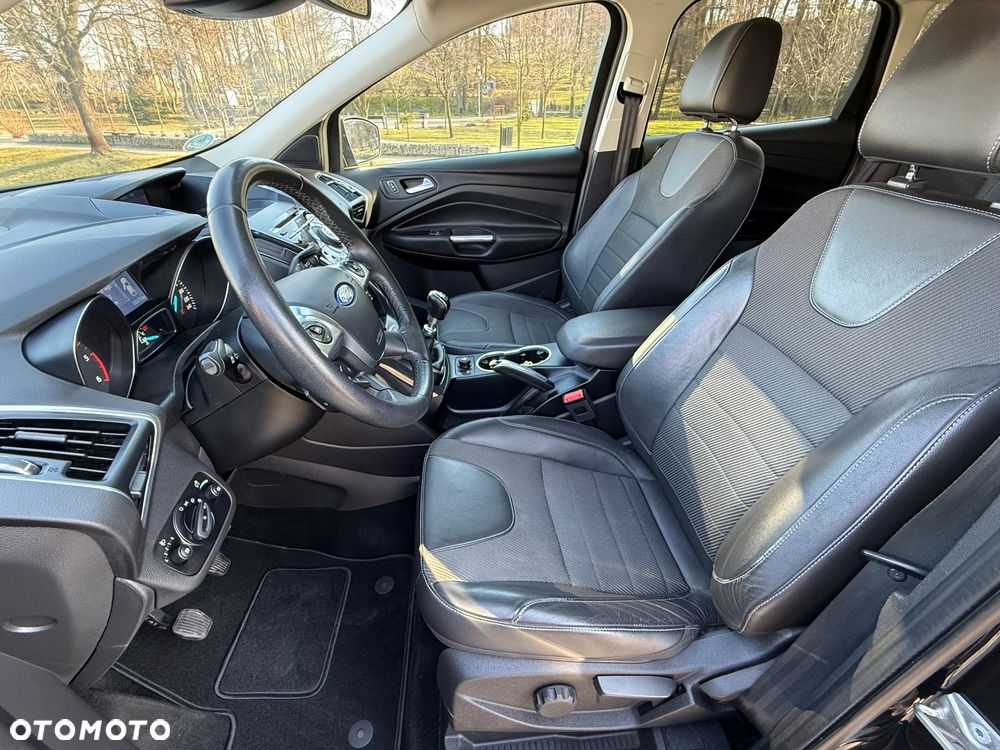 Ford Kuga 2.0 TDCi 4x4 Trend - 18