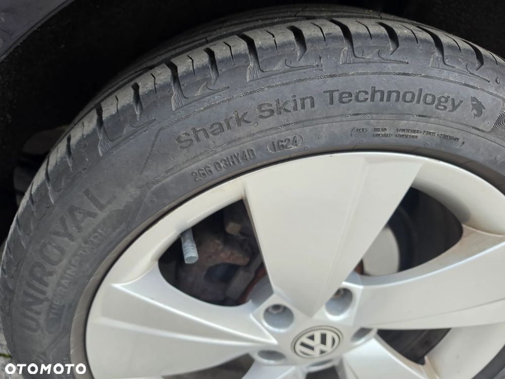 Volkswagen Golf 1.6 TDI DPF BlueMotion Technology Style - 21